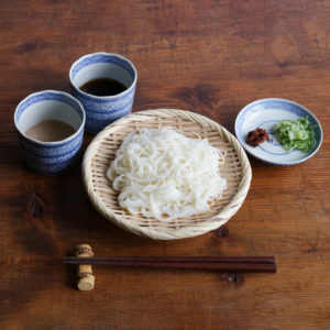 夏は素麺