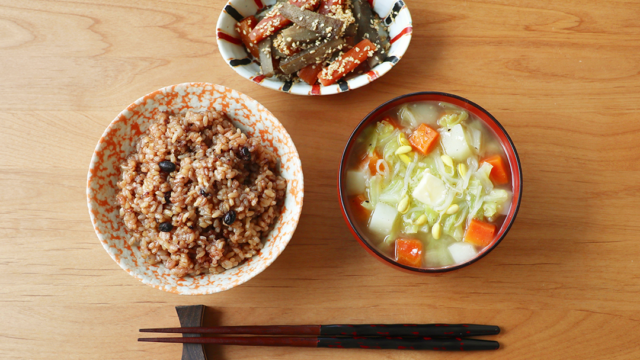 【二十四節気の一汁】春分の一汁「ごろごろ野菜のみそバタースープ 」 767w