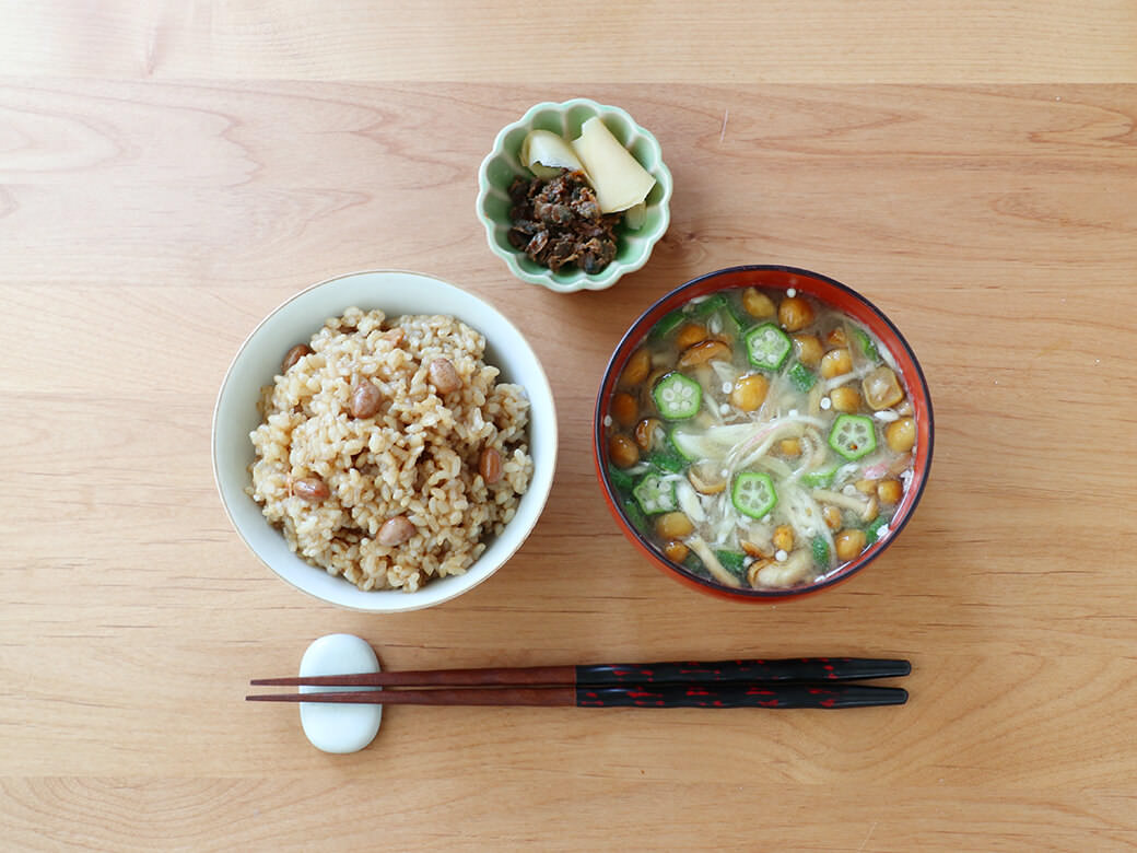 【二十四節気の一汁】芒種「おくらとなめこのとろとろ味噌汁」