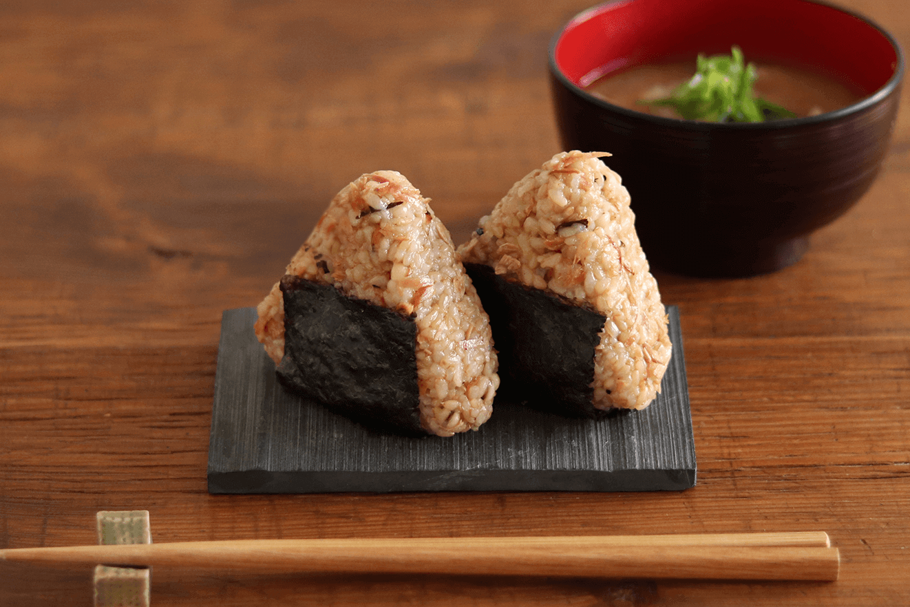 大人気!食べる削り節のおむすび